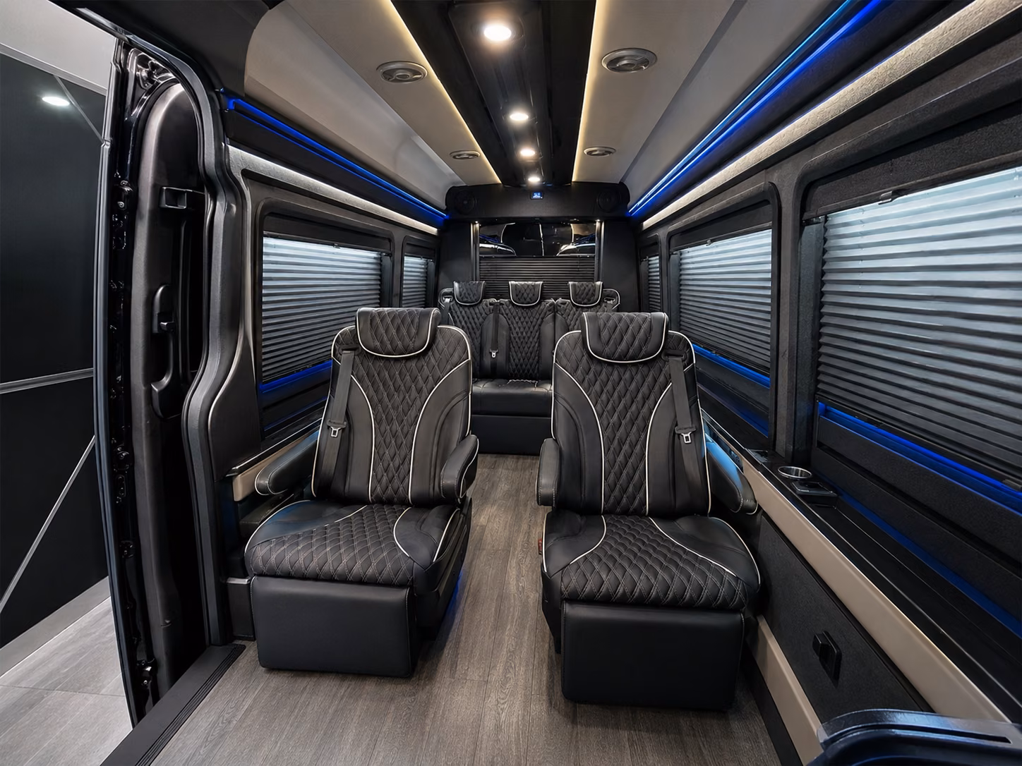 airport shuttle buses for rutgers university groups and campus arrivals