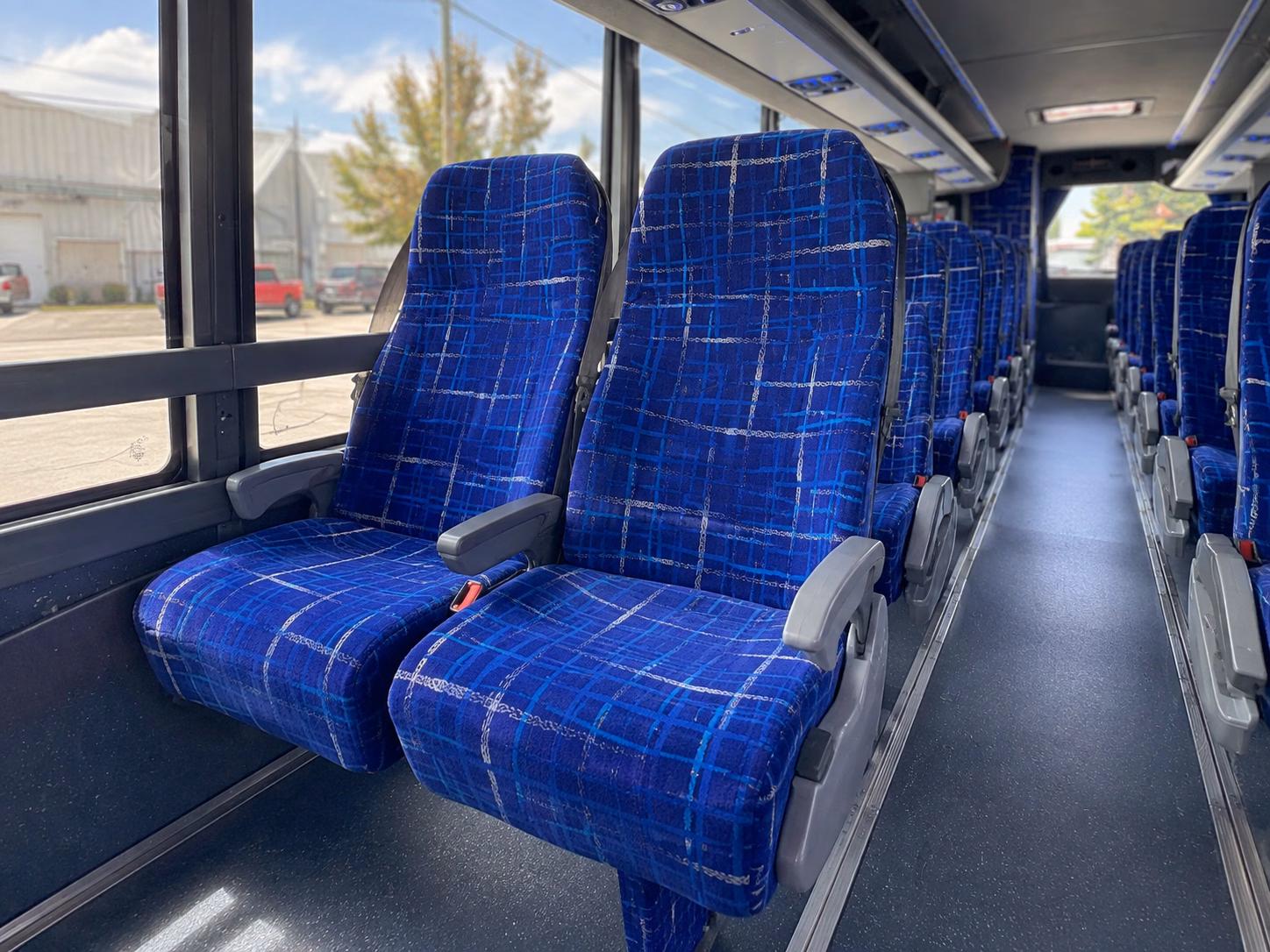 how the type of bus changes the price in new brunswick new jersey