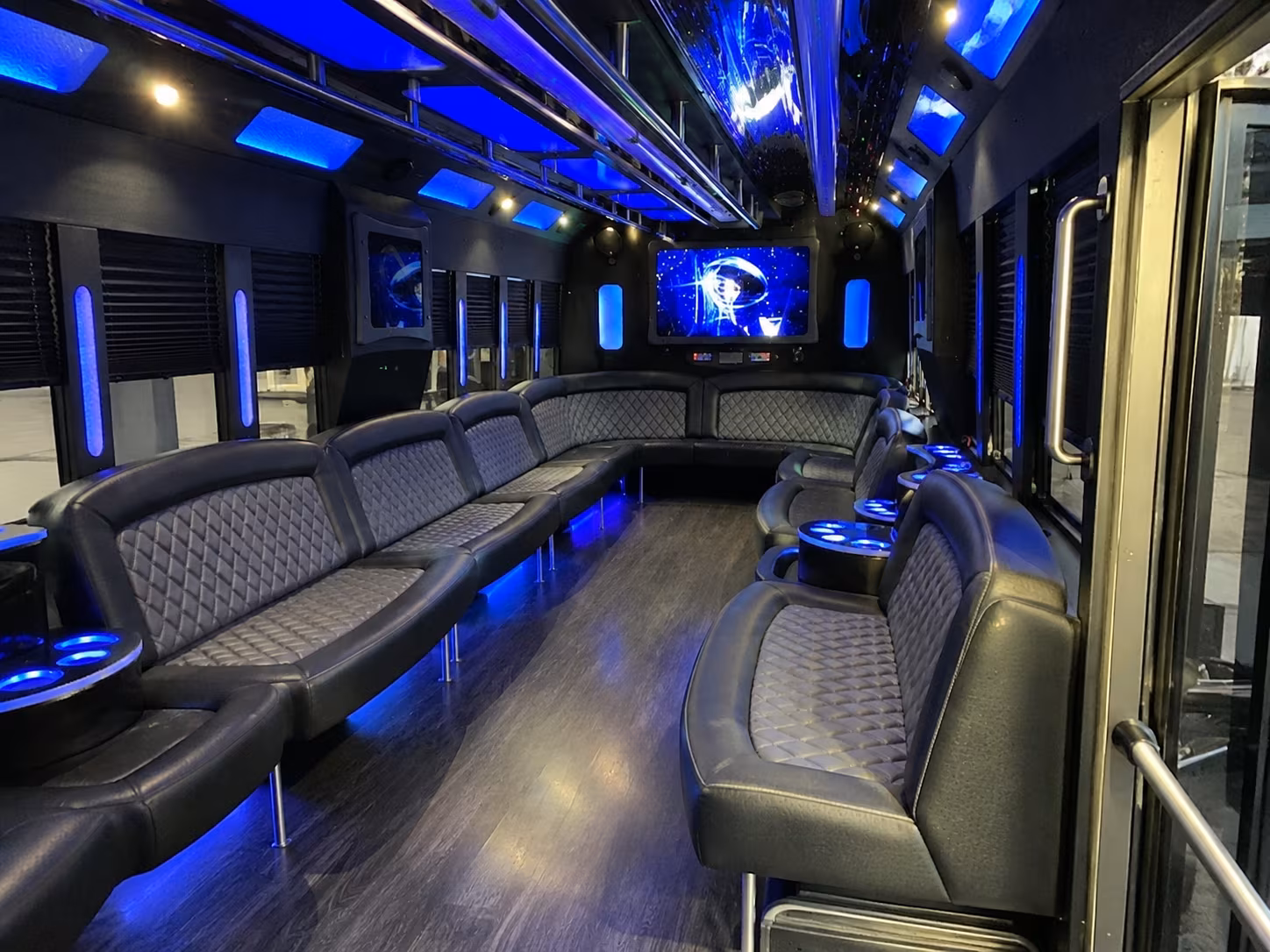 new brunswick 28 passenger party bus interior