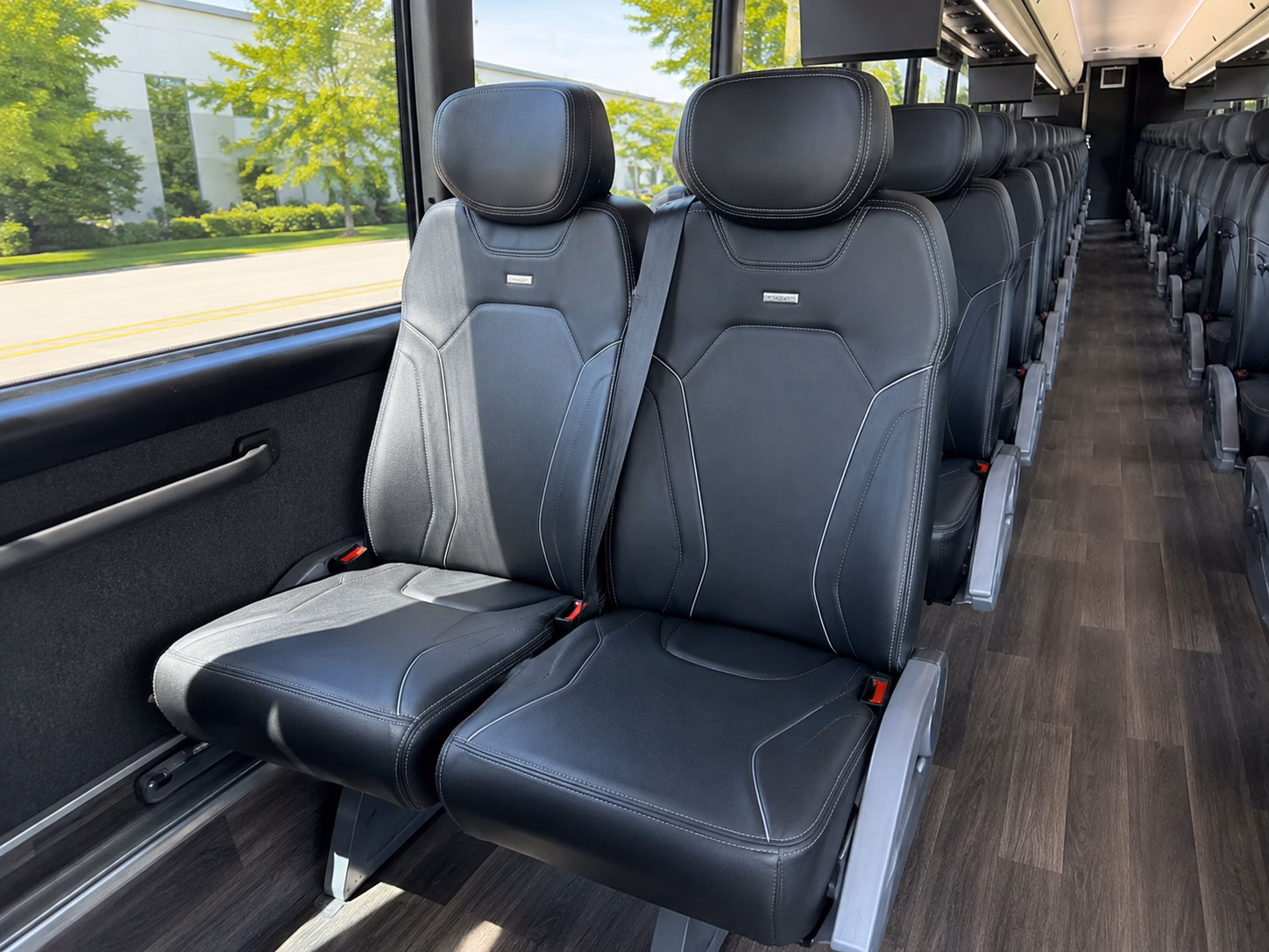 new brunswick charter bus rental