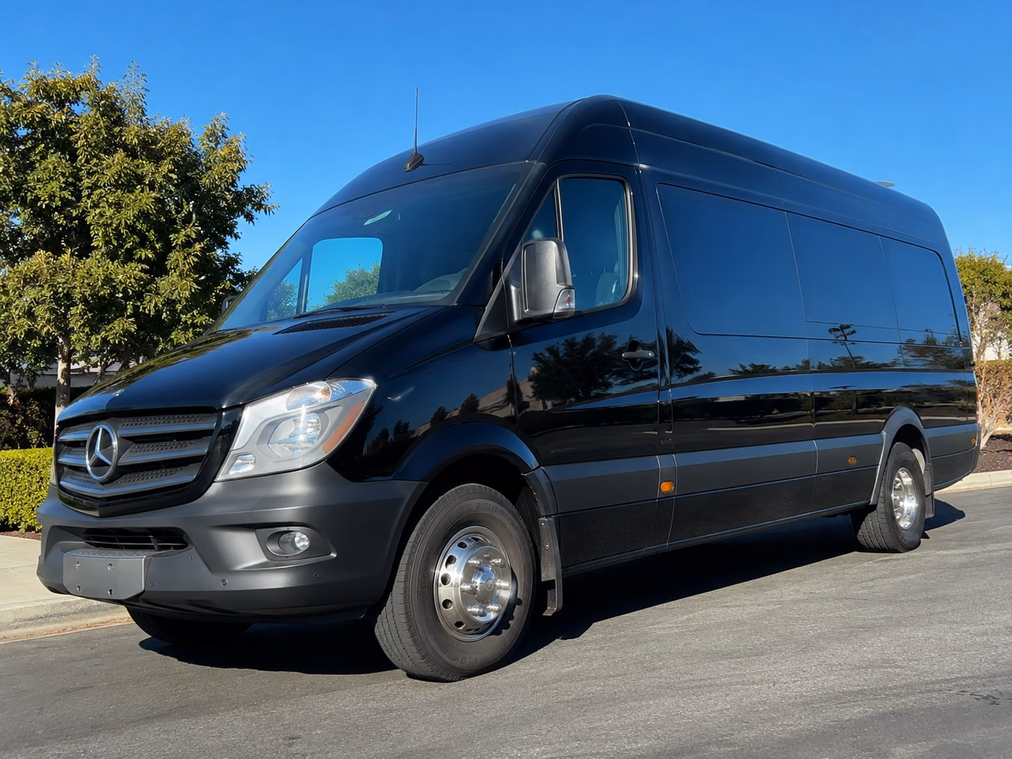 new brunswick sporting event transportation onboard seating